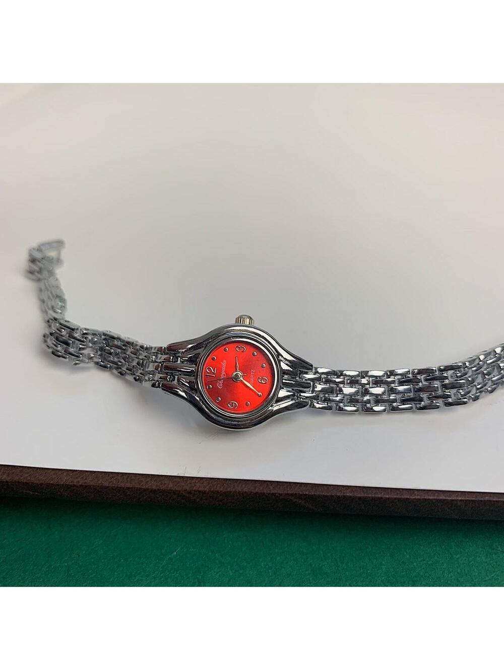 template watch - Picture 6 of 10